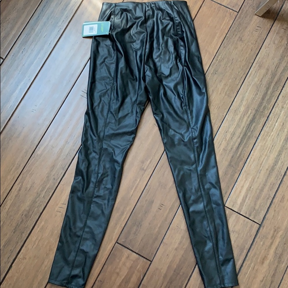 NWT-vegan leather pants size M